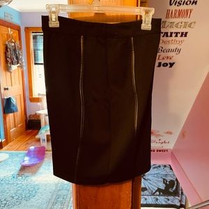 black dress skirt size S